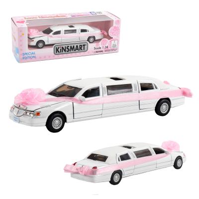 Іграшка "Lincoln town car Limousine", KT 7001 WW