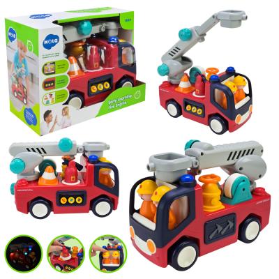 Машина муз. розв. арт. E9998 (12шт/2) бат., реалістичні звуки вода, сигнал виклику, рух крутиться на 180°,у короб. 25*12*18см