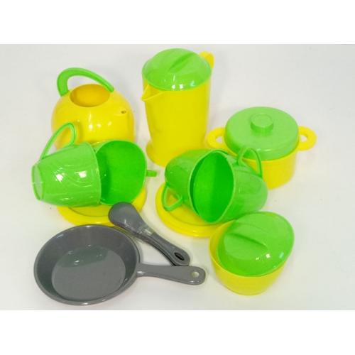 Набор посуды, в сетке, ОР 924 в-3 Набор посуды, в сетке, ОР 924 в-3