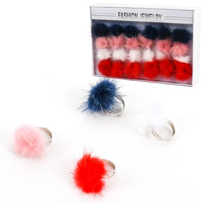 Кольцо с помпоном, X14929