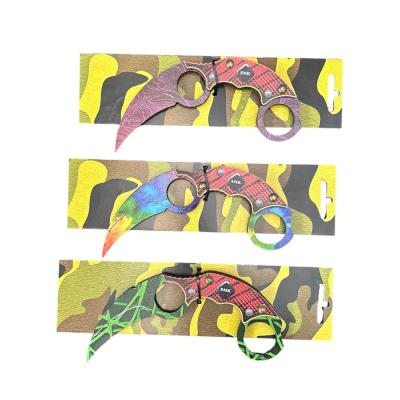 Ніж дерев'яний "Керамбіт"