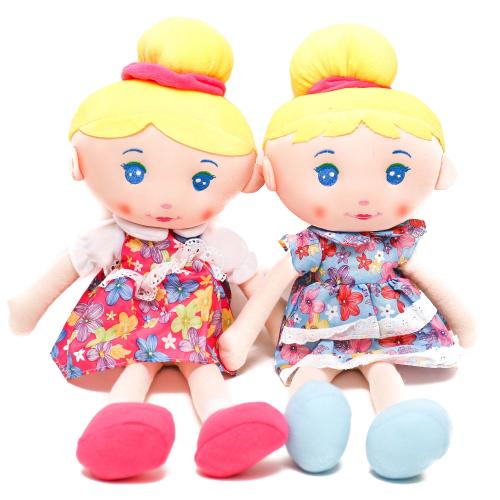 Кукла мягконабивная, 3 цвета, в кульке, C17320