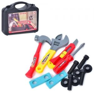 Набір інструментів в чемодані