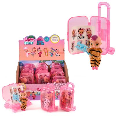 Пупс, у валізі, в дисплеї, 052-2