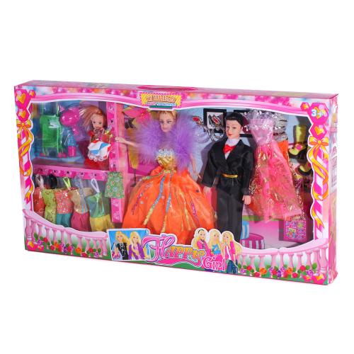 Родина, з нарядами, в кор-ці, 662B