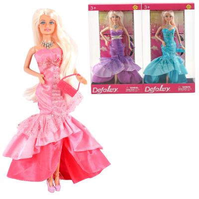 Кукла, DEFA 8240