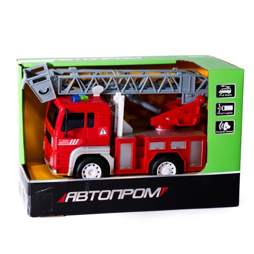 Стройтехника, на бат., микс видов, в кор-ке, 7T-7815 Стройтехника, на бат., микс видов, в кор-ке, 7T-7815